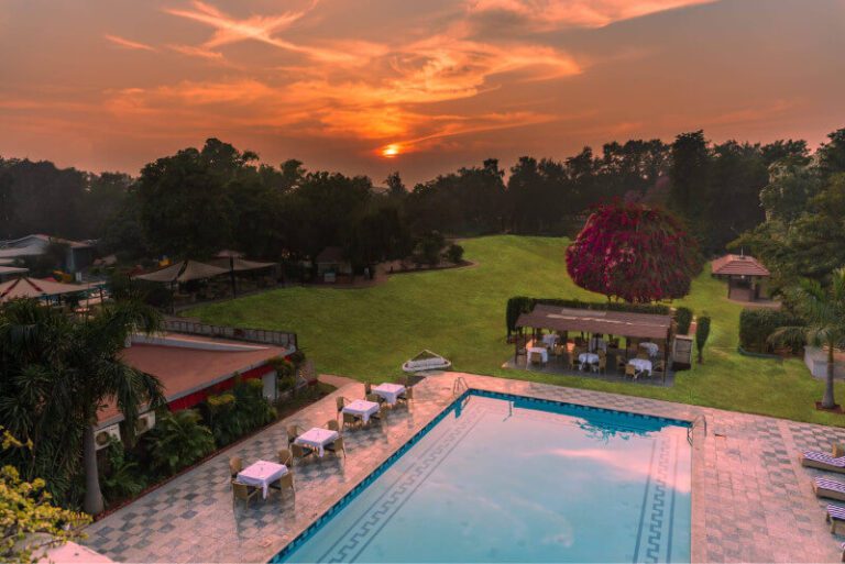 10 Best Resorts Near Delhi for a Relaxing Getaway