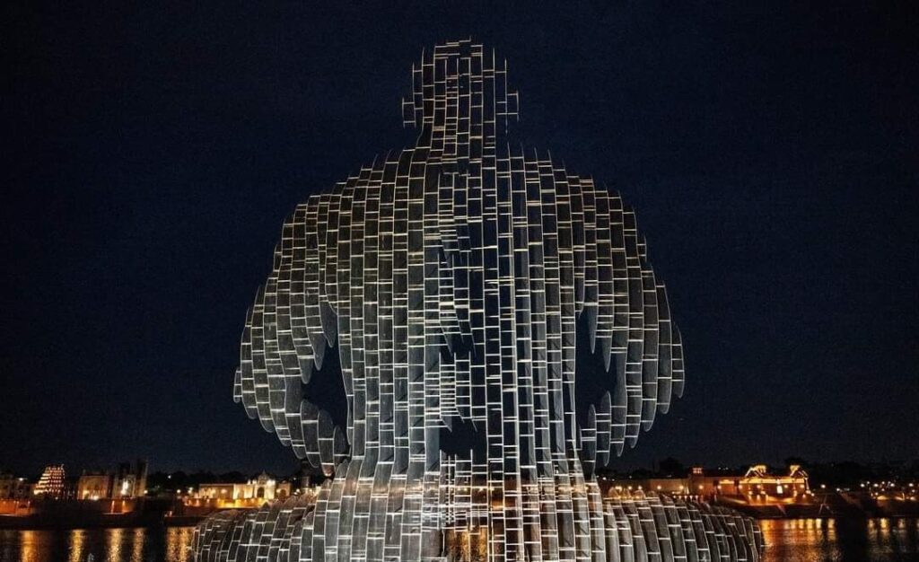 chambal riverfront invisible yoga statue