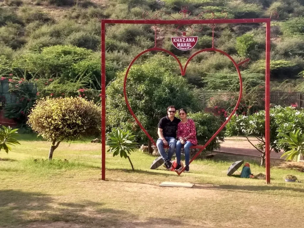 khazana mahal jaipur swing of love