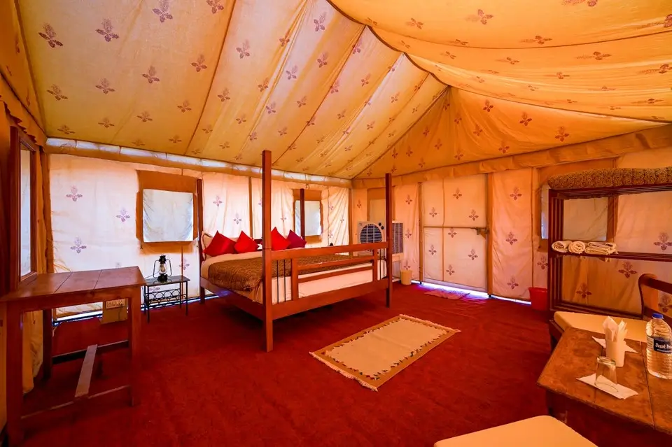 rajasthan desert camping room