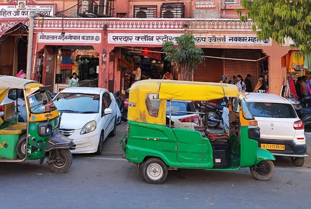 sardar cloth store 2024