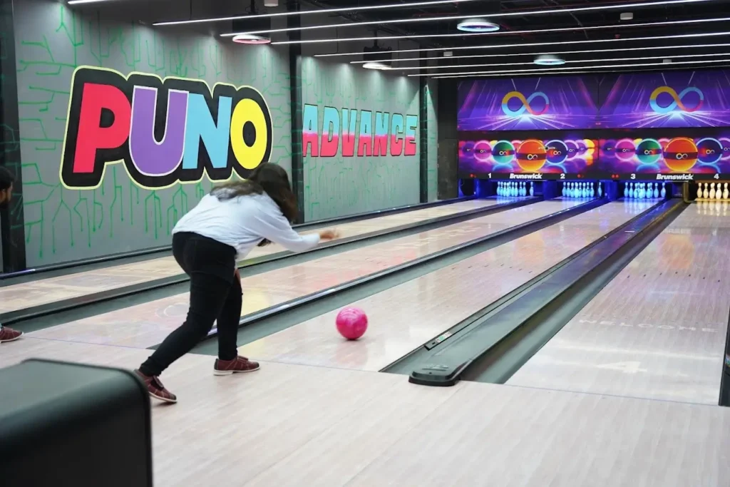 Puno Advance Jaipur Bowling Game